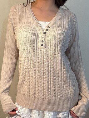 Sonoma Life + Style Women's Beige Knit V-Neck Button Front Pullover Sweater